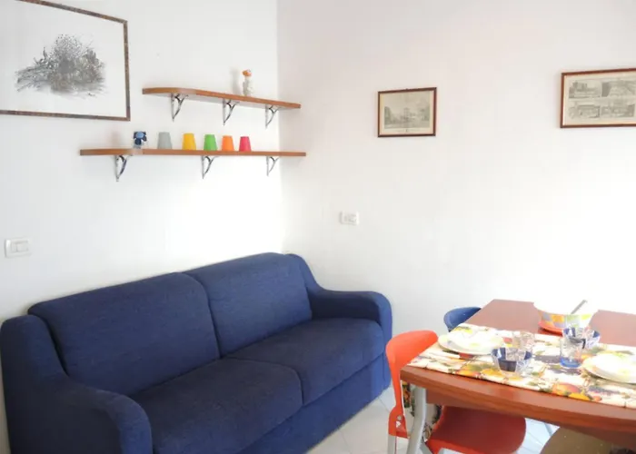 Beachside Flat With Balcony Apartman Bibione